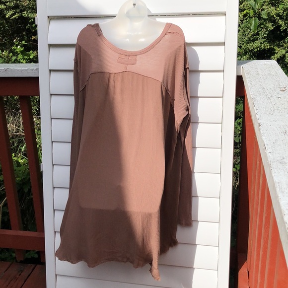 We The Free long sleeve hi low top - Picture 10 of 13